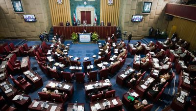 Ιράν: ο νέος ανώτατος ηγέτης και η ελίτ των μουλάδων που βομβάρδισε το Ισραήλ