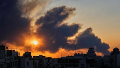 Μέση Ανατολή: Η Τεχεράνη δηλώνει έτοιμη για χερσαία επιχείρηση των ΗΠΑ - Eκρήξεις κοντά σε διυλιστήριο στο Μπαχρέιν