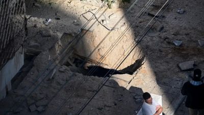 Ισραήλ: Το Ιράν χτυπά με πυραύλους διασποράς στο Τελ Αβίβ (Βίντεο)