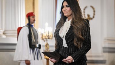 Κίμπερλι Γκιλφόιλ: Η διεφθαρμένη εκλεκτή του Τραμπ και οι συνέπειες της αποπομπής της για την Ελλάδα
