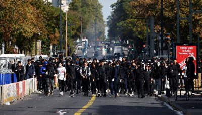 Γαλλία: 15χρονος έχασε το χέρι του στη διάρκεια διαδηλώσεων για την κατάσταση στα σχολεία