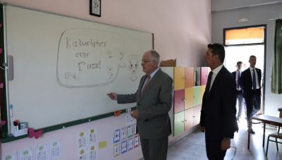 Σε αγιασμό σχολείου στην Κύμη ο Κ. Τασούλας: Με την παιδεία οι μαθητές μπορούν να ξεπεράσουν τα εμπόδια της ζωής
