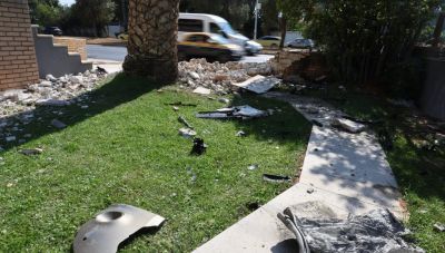 Γλυφάδα: Θρήνος για τους τρεις νέους που έχασαν τη ζωή τους σε τροχαίο  – Διασωληνωμένος ένας 18χρονος