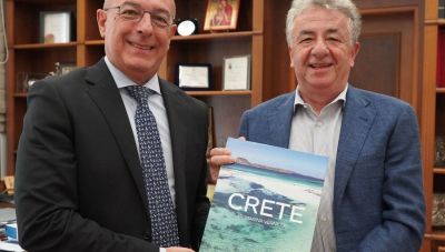 Ηράκλειο: Συνάντηση του Σταύρου Αρναουτάκη με τον Πρέσβη της Ιταλίας στην Ελλάδα Paolo Cuculi