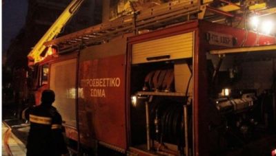 Ηράκλειο: Φωτιά ξέσπασε σε επιχείρηση στην παραλιακή λεωφόρο μέσα στη νύχτα