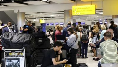 Σκηνές χάους στη Βρετανία: Ακυρώθηκαν πάνω από 600 πτήσεις -Χιλιάδες επιβάτες εγκλωβίστηκαν σε αεροδρόμια και αεροσκάφη