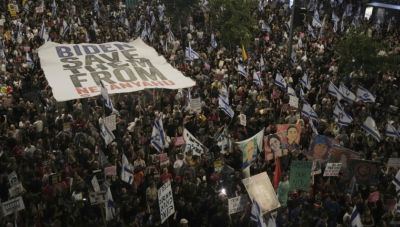Ισραήλ: Χιλιάδες διαδηλωτές απαιτούν η κυβέρνηση να κλείσει συμφωνία για τους ομήρους στη Γάζα