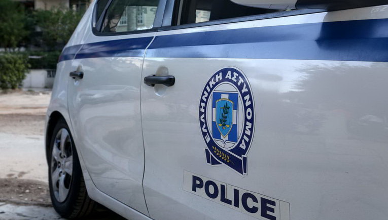 Κρήτη: Έκρυβε στο σπίτι του 2 μοτοσυκλέτες