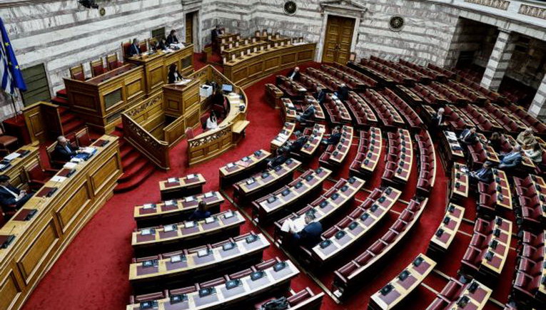 H κυβέρνηση Μητσοτάκη και η ελλείπουσα στρατηγική αντιπολίτευση