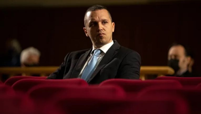 Ο Ηλίας Κασιδιάρης δεν επιθυμεί ρόλο του βουλευτή αλλά εκείνον του Έλληνα Φύρερ