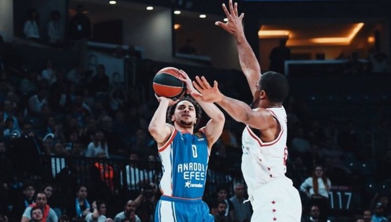 «Ζωντανή» για την οκτάδα η Αναντολού Εφές