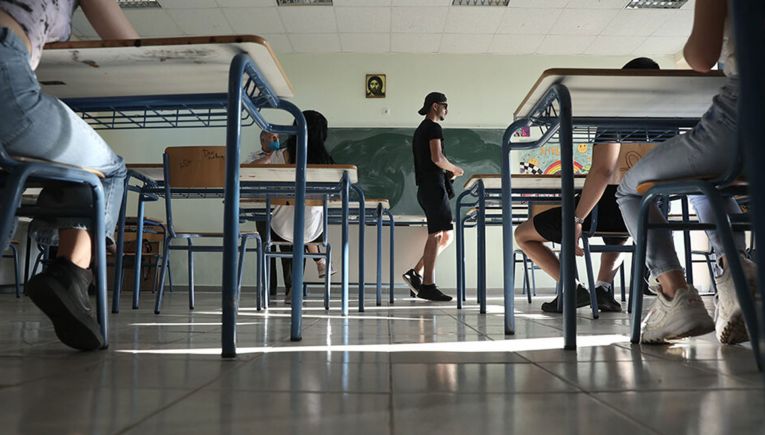 Σχολεία: Ξεκινούν προσλήψεις 13.000 αναπληρωτών εκπαιδευτικών