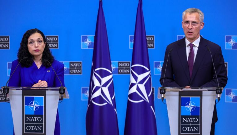 Β.Οσμάνι προς Γ. Στόλτεμπεργκ: Στρατηγικός στόχος του Κοσόβου η ένταξη στο ΝΑΤΟ