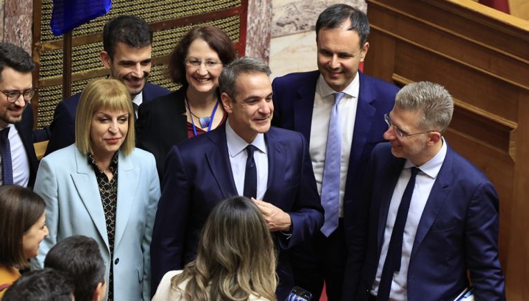 Πέρασε με 176 ψήφους ο γάμος των ομοφύλων-Πως ψήφισαν οι βουλευτές