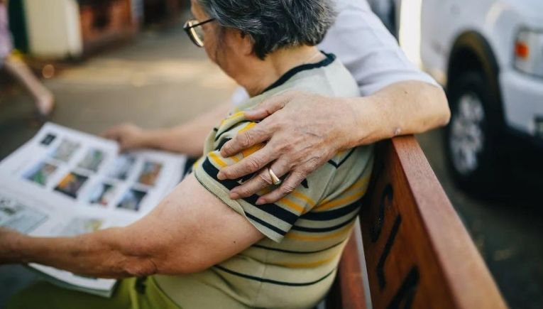 Νταντάδες της γειτονιάς: Ξεπέρασαν τις 1.000 αιτήσεις για το πρόγραμμα