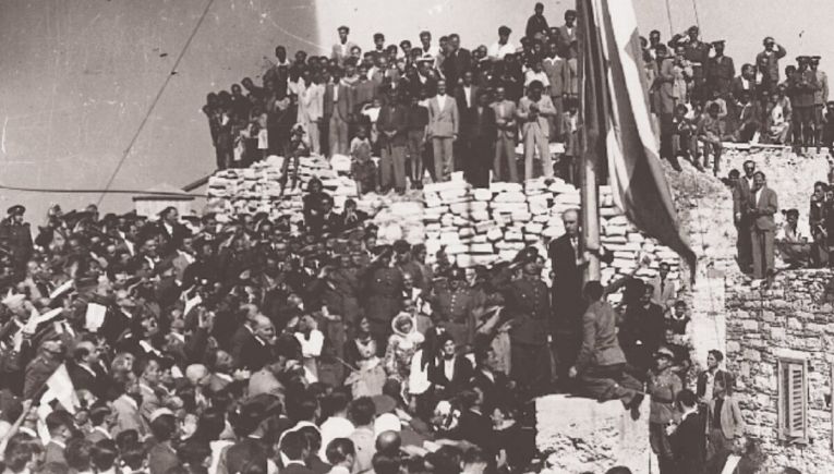 Θρίαμβος και καταστροφή 1940-1949