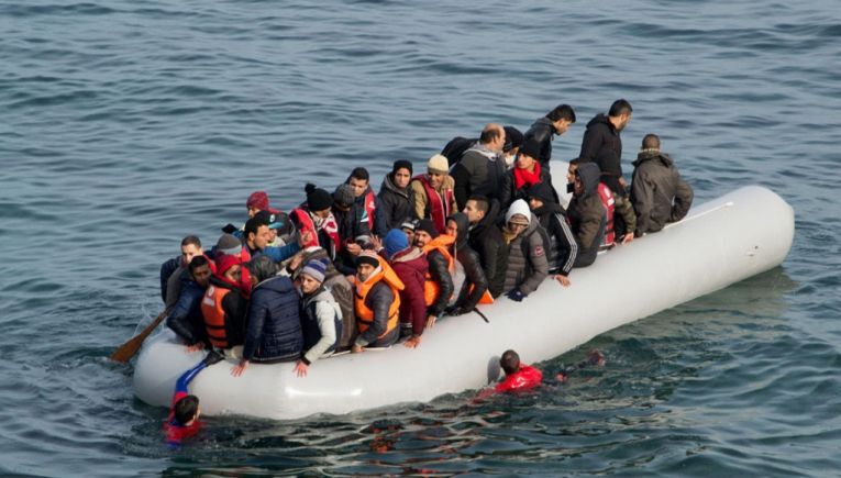 Κρήτη: Νέα καραβιά με μετανάστες νότια - Γυναίκες και παιδιά ανάμεσα τους