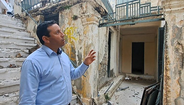 Άγ. Νικόλαος - Μενεγάκης: «Διεκδικούμε την παραχώρηση του πρώην «Φρουραρχείου» και άλλων ακινήτων του παραλιακού»