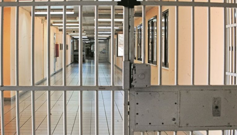 Ηράκλειο: Προσπάθησε να περάσει στη φυλακή κάνναβη για δυο κρατούμενους και συνελήφθη