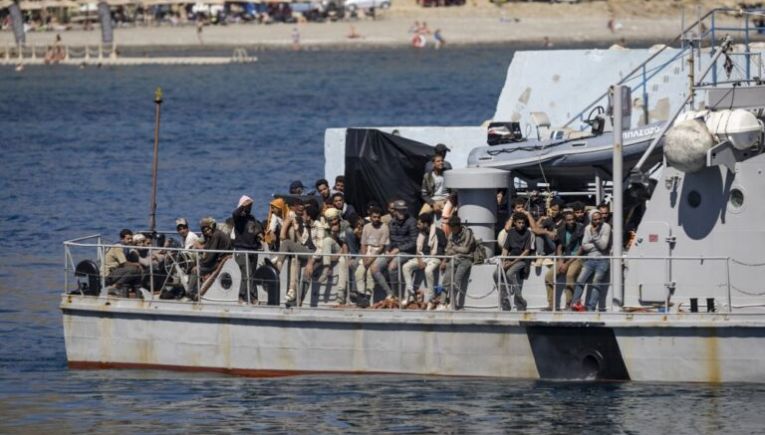 Κρήτη: Κρίσιμες αποφάσεις για τις ανεξέλεγκτες μεταναστευτικές ροές μετά το φιάσκο στη Λιβύη