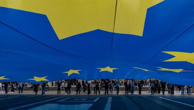Ο Τραμπ απαγόρευσε την είσοδο των υπηκόων 12 χωρών στις ΗΠΑ