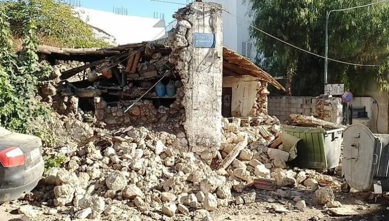 Σεισμόπληκτοι: Αμεση κατεδάφιση των «κκόκινων» κτιρίων - Επιστολη σε τρία Υπουργεία