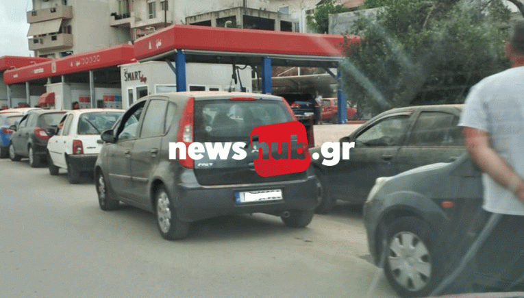 Ηράκλειο: Ουρές αυτοκινήτων για ένα...πλύσιμο - Η λάσπη κάλυψε τα πάντα - Γέμισαν τα πλυντήρια (φωτο)