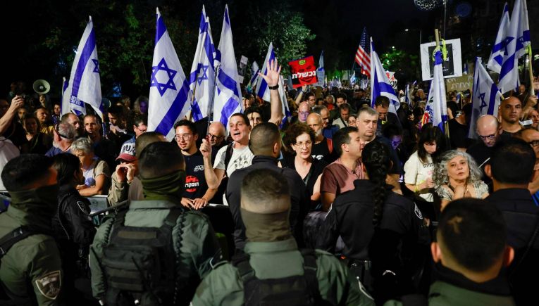 Ισραήλ: Διαδηλωτές κατά του Νετανιάχου συγκρούστηκαν με την αστυνομία