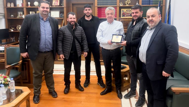 Συνάντηση Περιφερειάρχη με το Δ.Σ. του Ιππικού Συλλόγου «Άγιος Νικήτας»