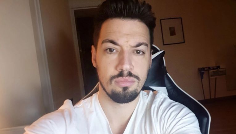 Αθωώθηκε ο YouTuber Hayate - «Τα δικαστήρια αποφασίζουν με γνώμονα αποκλειστικά το υλικό των δικογραφιών» λέει ο Σάκης Κεχαγιόγλου