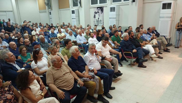 Ηράκλειο: Παρουσιάστηκε το πρόγραμμα του ΠΑΣΟΚ μέσα σε μια κατάμεστη αίθουσα (Φωτο)