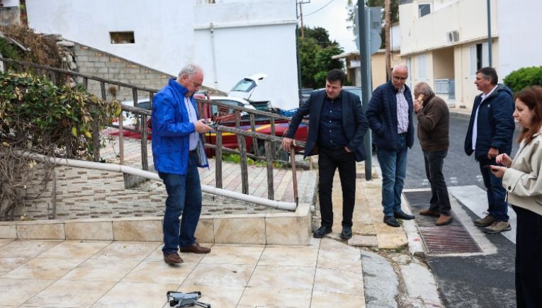 Στο Ηράκλειο ο πρόεδρος του ΟΑΣΠ Ευθύμης Λέκκας για το θέμα των αποζημιώσεων των κατοίκων των Βουτών
