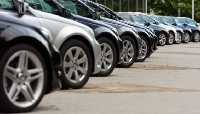Αύξηση σχεδόν 30% στις πωλήσεις καινούργιων αυτοκινήτων τον Σεπτέμβριο