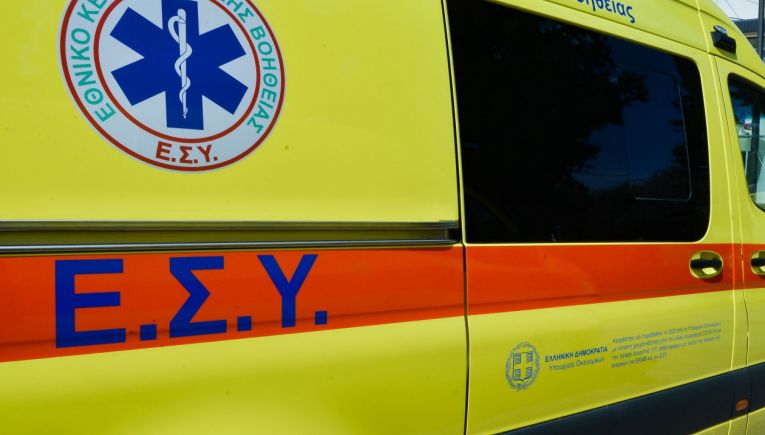 Θεσσαλονίκη: Σε κρίσιμη κατάσταση 18χρονη που έπεσε από μπαλκόνι τρίτου ορόφου
