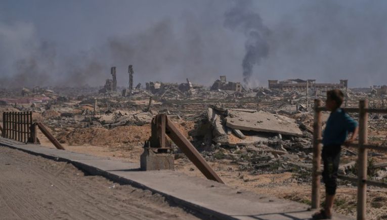 Γάζα: Τουλάχιστον 52 νεκροί από τις επιθέσεις του ισραηλινού στρατού, ανάμεσά τους ένα παιδί
