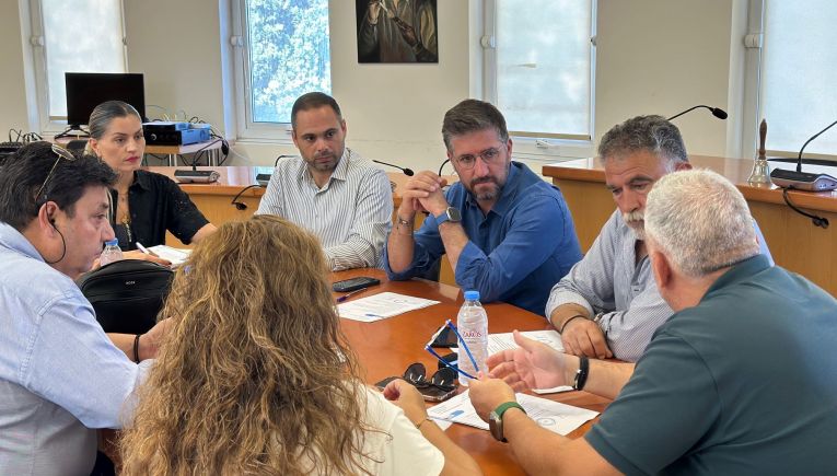 Συνάντηση Δημάρχου Μαλεβιζίου Μενέλαου Μποκέα με τον Πολιτιστικό Σύλλογο Μαδέ