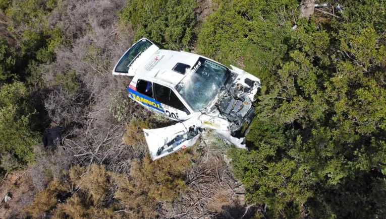 Kρήτη: Τρομακτικό ατύχημα στους αγώνες ταχύτητας στο Βραχάσι - Σώος ο οδηγός (Φωτο +Βίντεο)