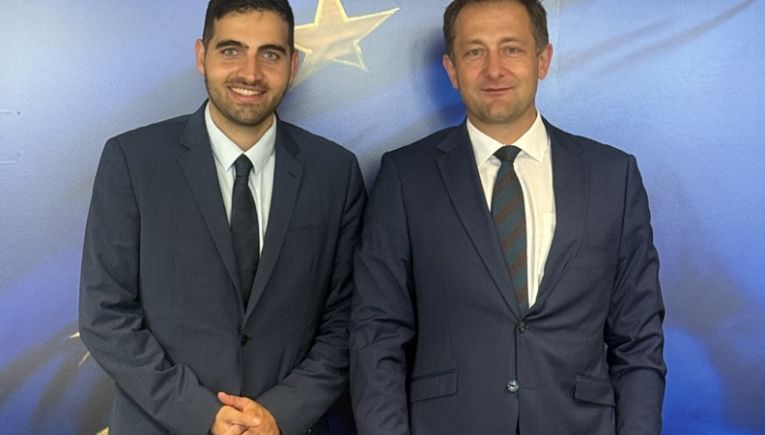 Με τον Ευρωπαίο Επίτροπο Γεωργίας και Τροφίμων, Κρίστοφ Χάνσεν συναντήθηκε ο Κ. Κεφαλογιάννης