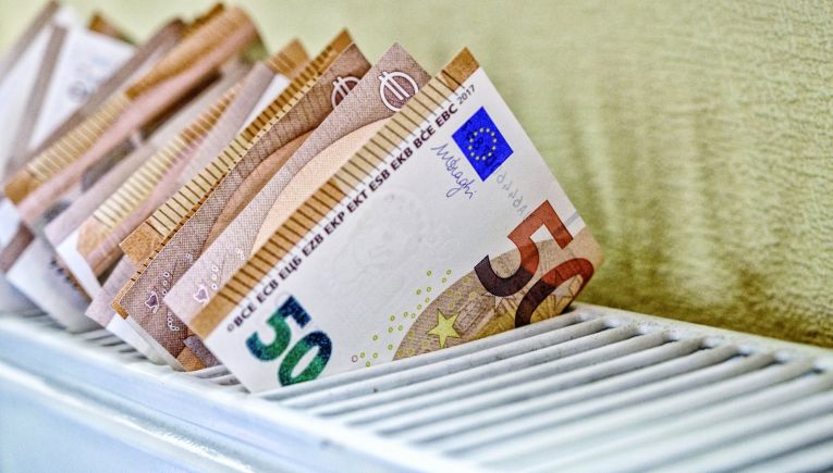 Πριν τα Χριστούγεννα το 60% του επιδόματος θέρμανσης