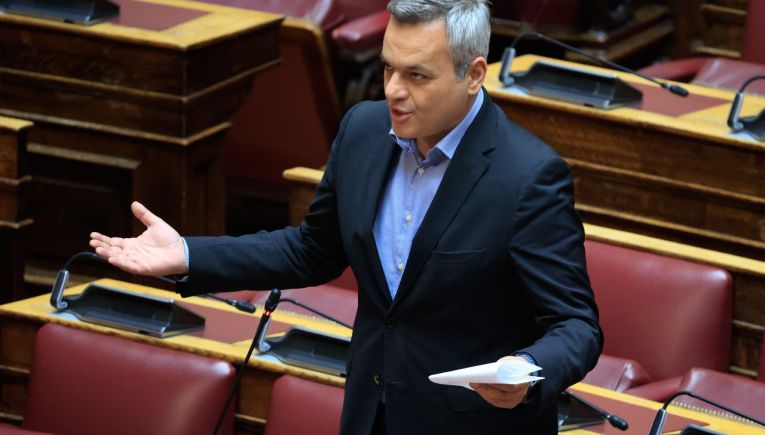 Την εφαρμογή της ρύθμισης Στεγαστικής Συνδρομής στο 100% και για τους σεισμοπαθείς του Αρκαλοχωρίου ζητάει ο Χάρης Μαμουλάκης