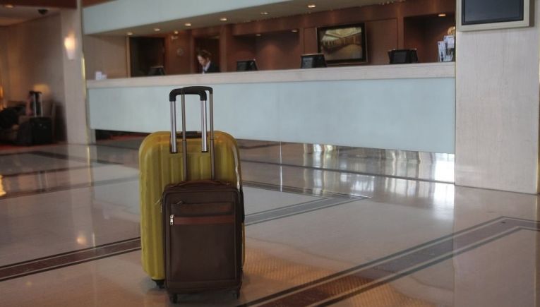 ΙΝΣΕΤΕ: Η υπερφορολόγηση πλήγμα στη ανταγωνιστικότητα των ελληνικών τουριστικών επιχειρήσεων