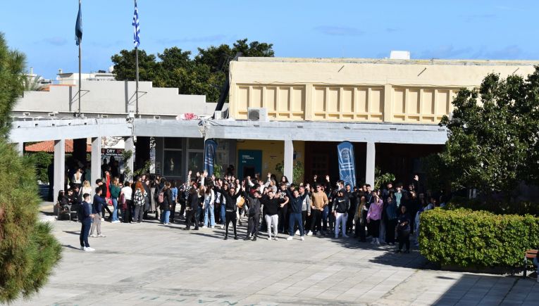 ΕΛΜΕΠΑ: Αυτοδίκαιες διαγραφές φοιτητών με έτος εισαγωγής 2016 ή προγενέστερο-Τι πρέπει να κάνουν οι δικαιούχοι εξαίρεσης