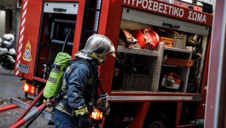 Ηράκλειο: Συναγερμός στην Πυροσβεστική για φωτιά σε σπίτι