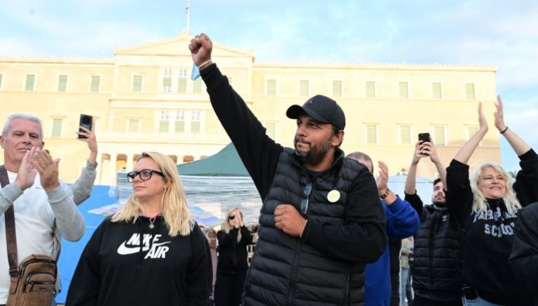 Συνεχίζει την απεργία πείνας για 21η μέρα ο Πάνος Ρούτσι