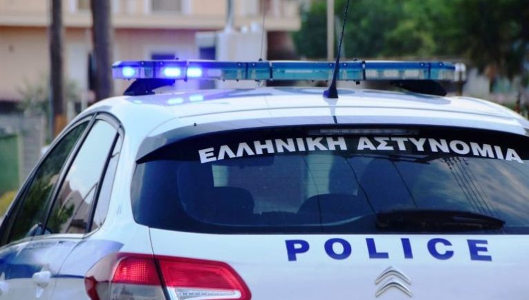 Βοιωτία: Γυναίκα έθαψε τη μητέρα της στην αυλή του σπιτιού για να παίρνει την σύνταξη της
