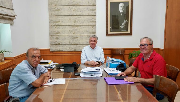 Τα ζητήματα των πολιτικών συνταξιούχων της Κρήτης στο επίκεντρο της συνάντησης με τον Περιφερειάρχη