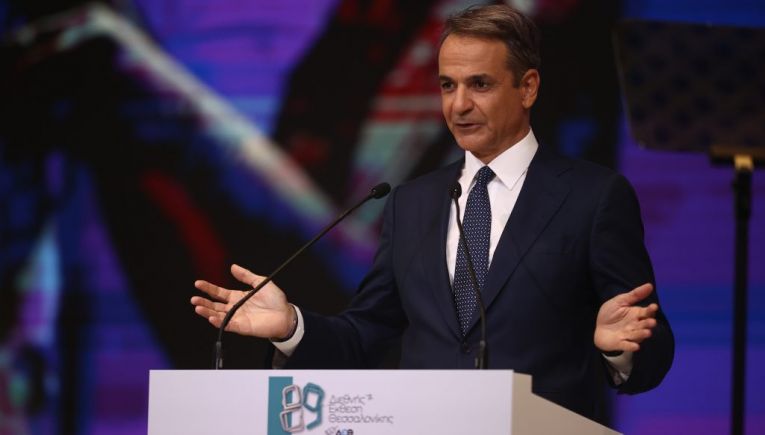 Οι παρεμβάσεις και οι δεσμεύσεις της κυβέρνησης ως το 2027 - Τα μηνύματα που έστειλε ο Πρωθυπουργός από τη ΔΕΘ